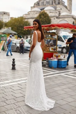 Alamour Made-To-Order Bridal Gowns Alev Gown