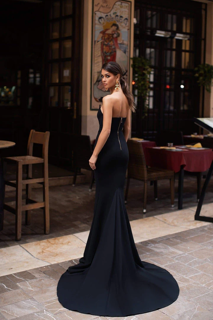 Alamour The Label WAIT LIST Gulsina - Black 2 Alamour The Label WAIT LIST Gulsina - Black