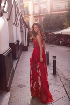 Alamour The Label Mariella - Red PROM & FORMAL 11 Alamour The Label Mariella - Red PROM & FORMAL