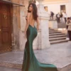 Alamour The Label Dominica - Emerald Fitted Gowns