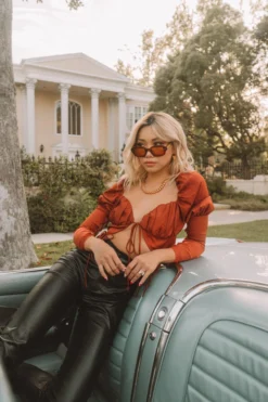 Alamour The Label TOPS Rafael Crop