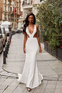 Alamour Made-To-Order Catriane - White PROM & FORMAL 10 Alamour Made-To-Order Catriane - White PROM & FORMAL