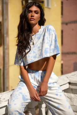 Alamour The Label Hailey T-Shirt - Sky Blue