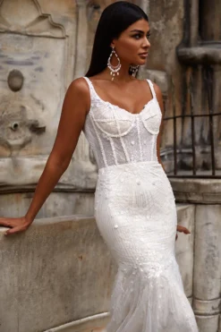 Alamour Made-To-Order Bridal Gowns Aysun Gown
