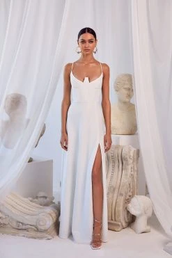 Alamour The Label Alma - White A-Line Gowns