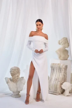 Alamour The Label Fitted Gowns Melissa - White