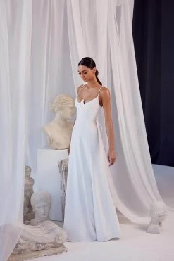 Alamour The Label Alma - White A-Line Gowns