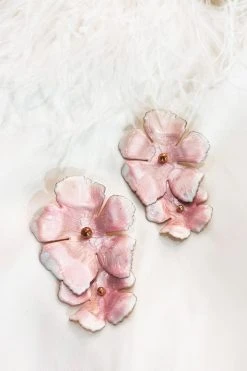 Alamour The Label Stella Baby Pink Flower Studs