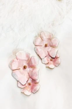 Alamour The Label Stella Baby Pink Flower Studs