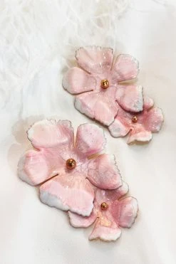 Alamour The Label Stella Baby Pink Flower Studs
